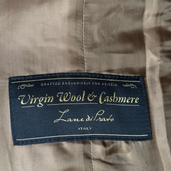 Aritzia The Connor Coat - Soft Wool Cashmere - Picture 8 of 11